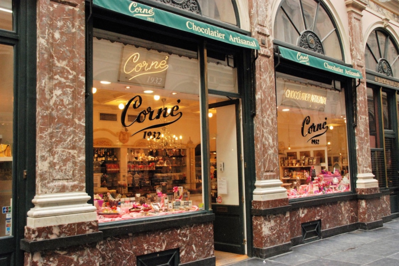 ecommerce-BORMES LES MIMOSAS-min_chocolate_chocolaterie_shop_luxury_chic_gallery_brussels_belgium-558146